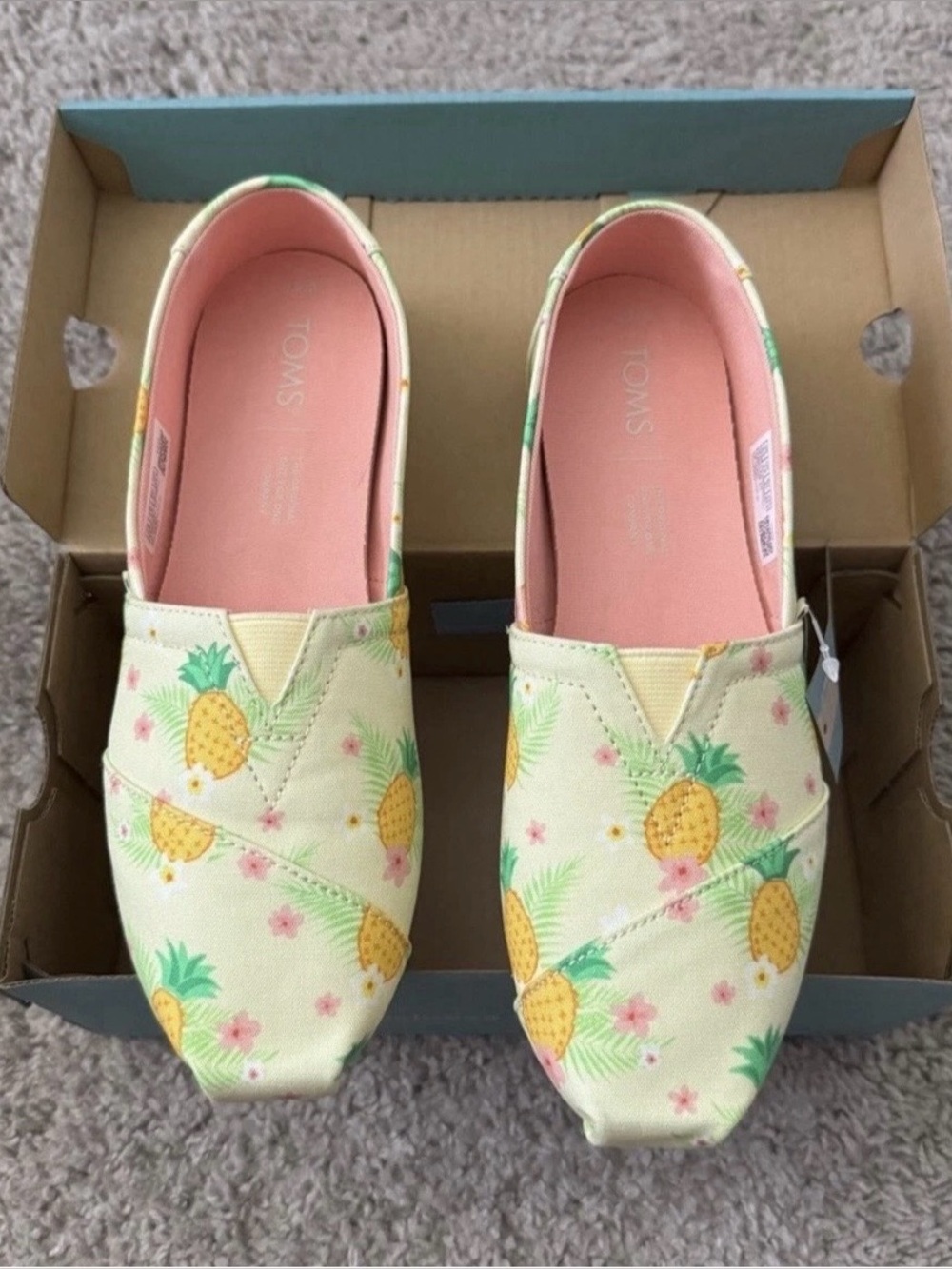 TOMS 💅 Pineapple Paradise Alpargata Canvas Slip On Shoes NWT - Picture 4 of 8